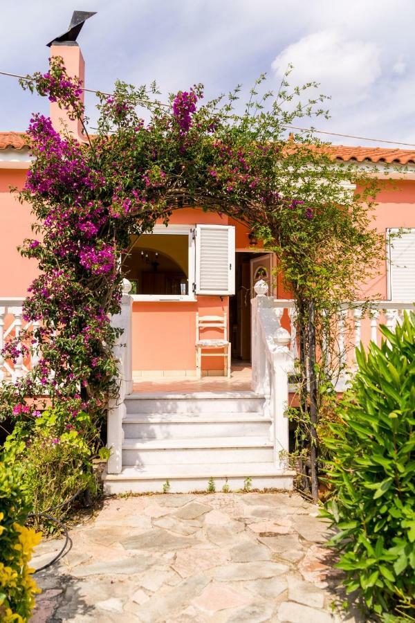 2 Bed House With Mountain View Apartamento Alykes  Exterior foto